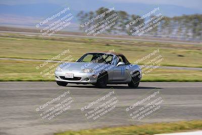 media/Mar-30-2025-Speed Ventures (Sun) [[39e6b1441d]]/Yellow/Front Straight/